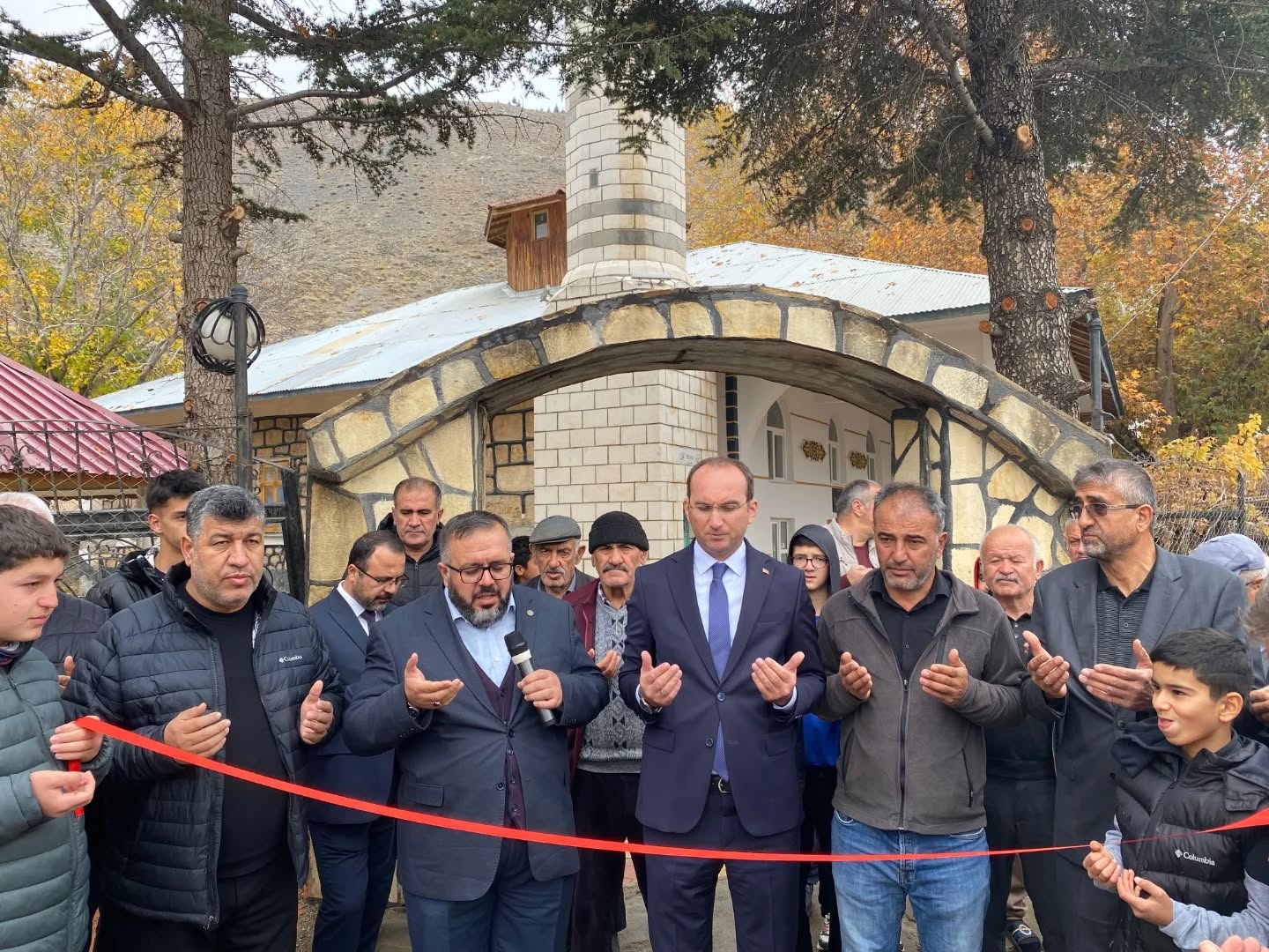 Pınarbaşı Camii Yeniden İbadete Açıldı1