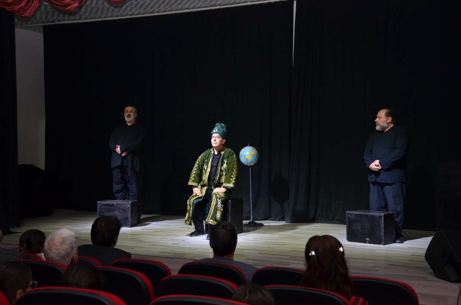 “Şahidimiz Anadolu” Tiyatro Oyunu Afşin’de Sahnelendi (6)-1