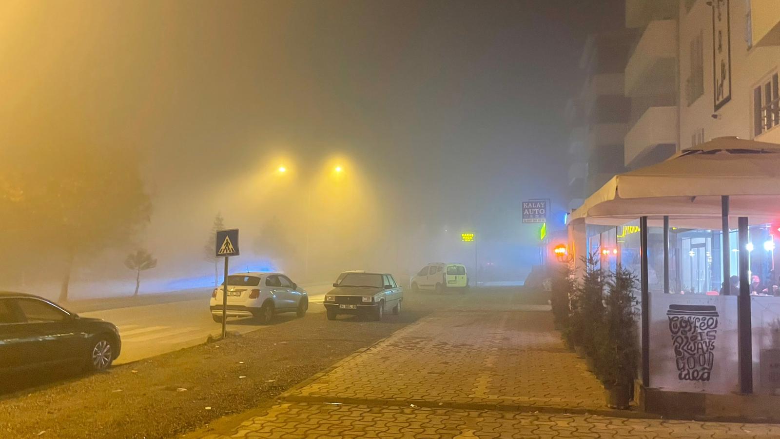 Sürücüler Dikkat! Afşin’de Yoğun Sis Ulaşımı Olumsuz Etkiliyor (5)