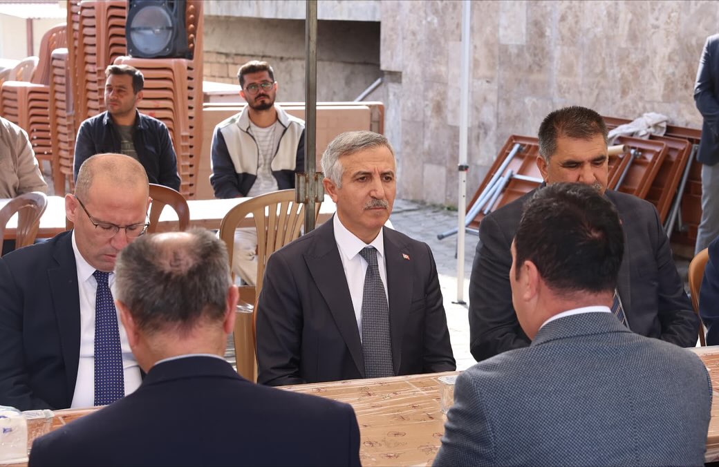 Vali Ünlüer’den Bozdoğan Ailesine Taziye Ziyareti1