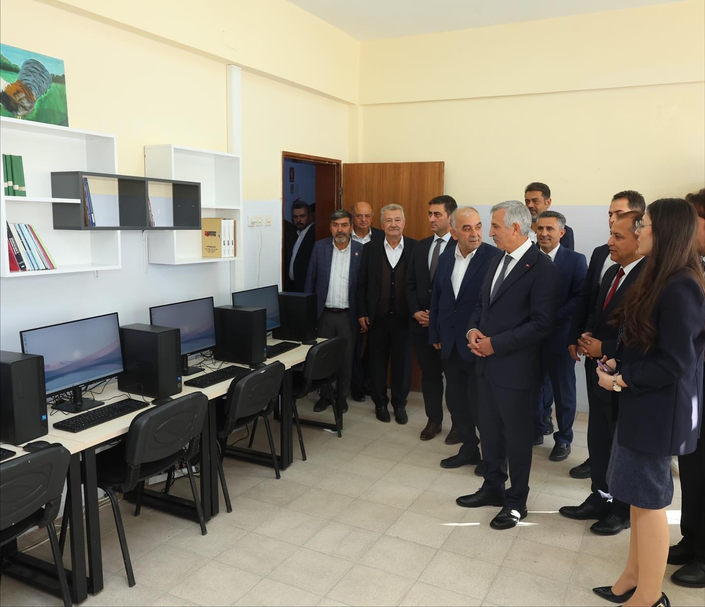 Vali Ünlüer’den Kavlaklı Mesleki Eğitim Merkezine Ziyaret3