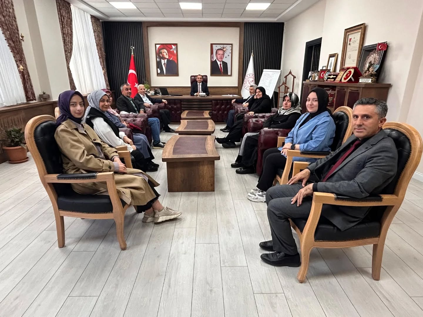 Yardımeli Derneği Heyeti