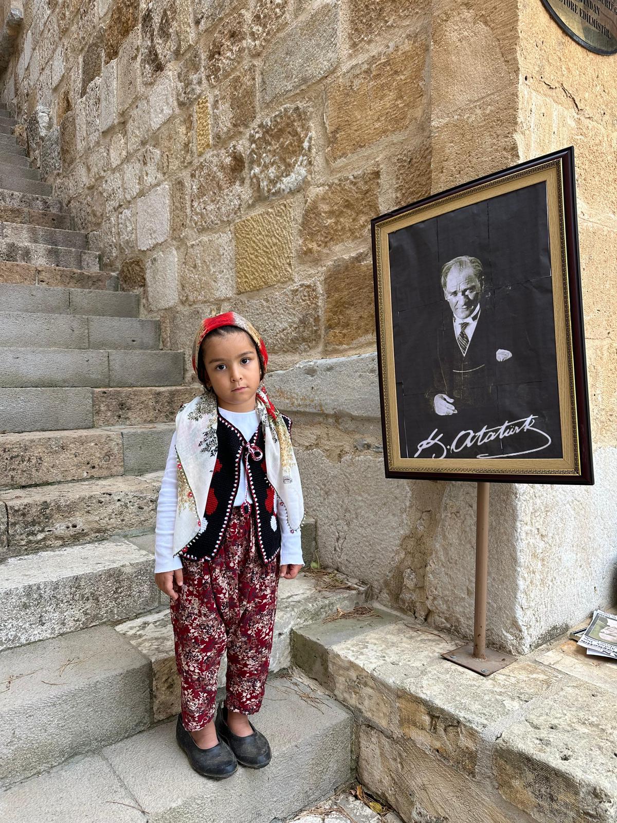 Yeşeren Tohumlar Kreşi’nden Duygulandıran 10 Kasım Gösterisi (1)