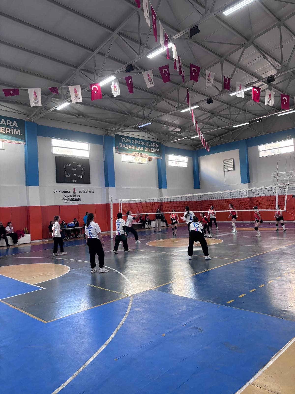 Afşin Anadolu Lisesi, Voleybolda Bir Üst Tura Yükseldi (3)
