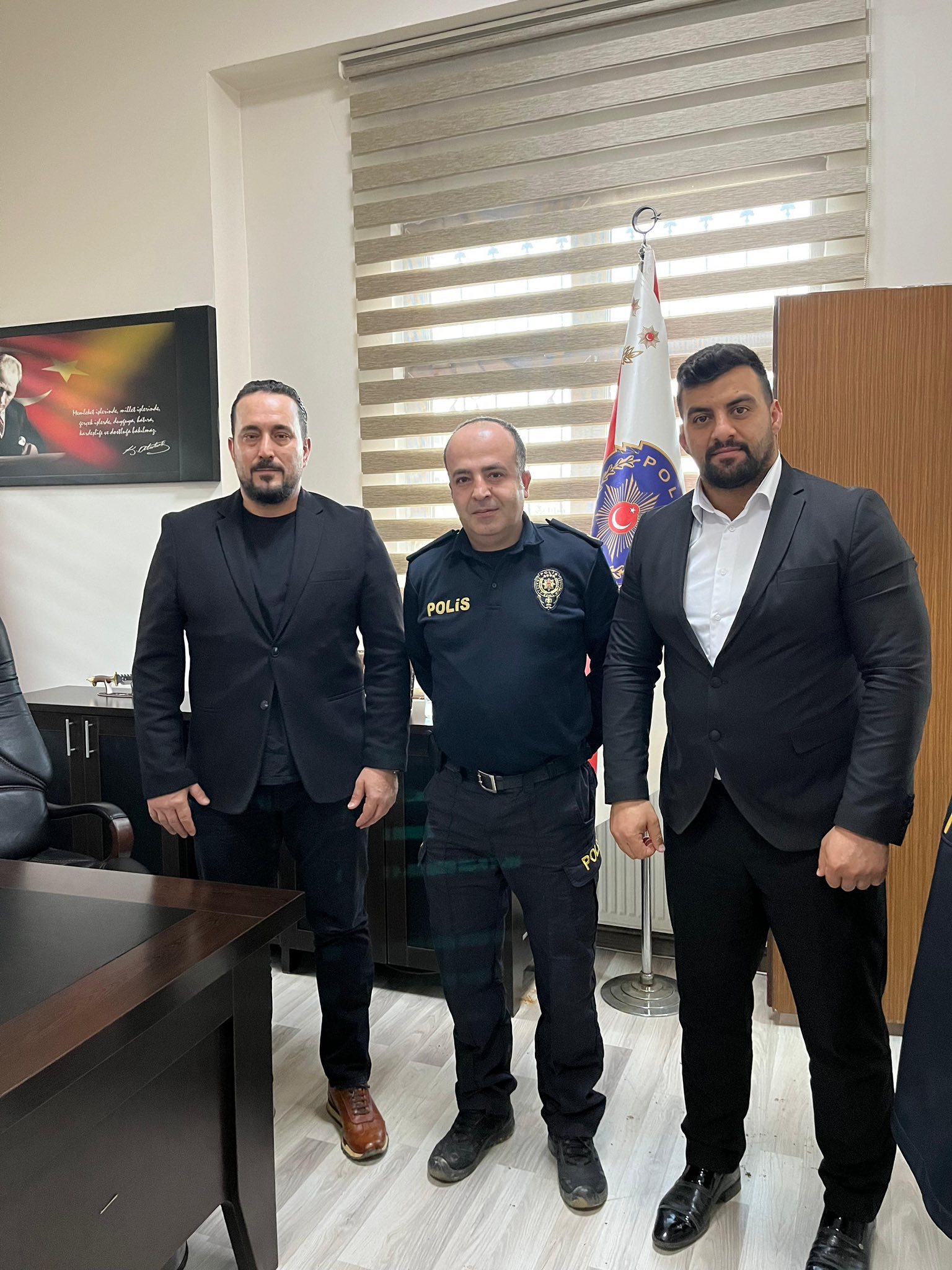 Afşin Ülkü Ocakları’ndan Emniyet Müdürü Topal’a Ziyaret1