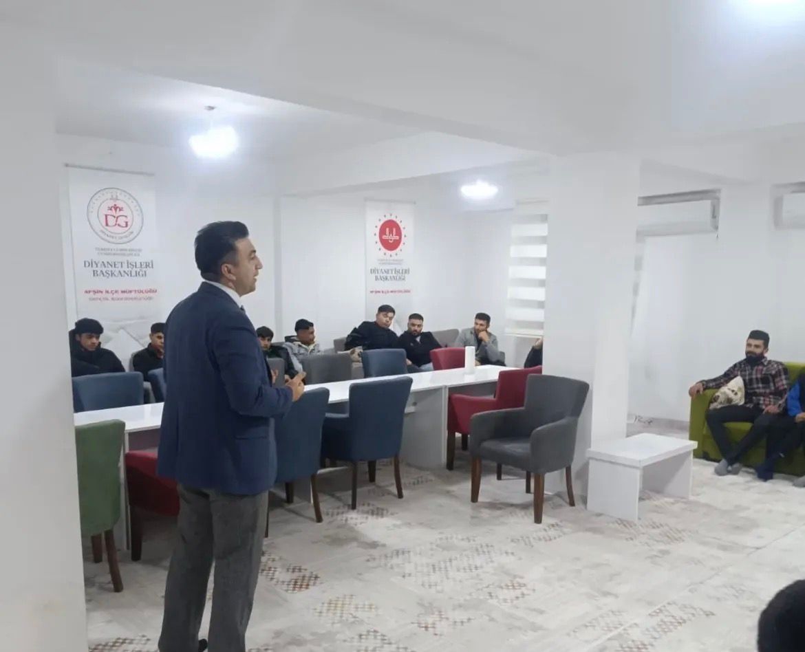 Afşin’de “1 İmam 10 Genç” Buluşması Samimi Bir Ortamda Gerçekleşti3