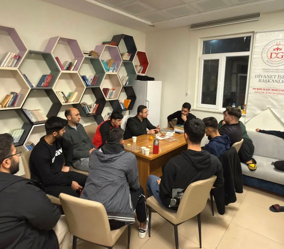 Afşin’de Gençlere Yönelik “Aklıma Takılanlar” Atölyesi Düzenlendiii2