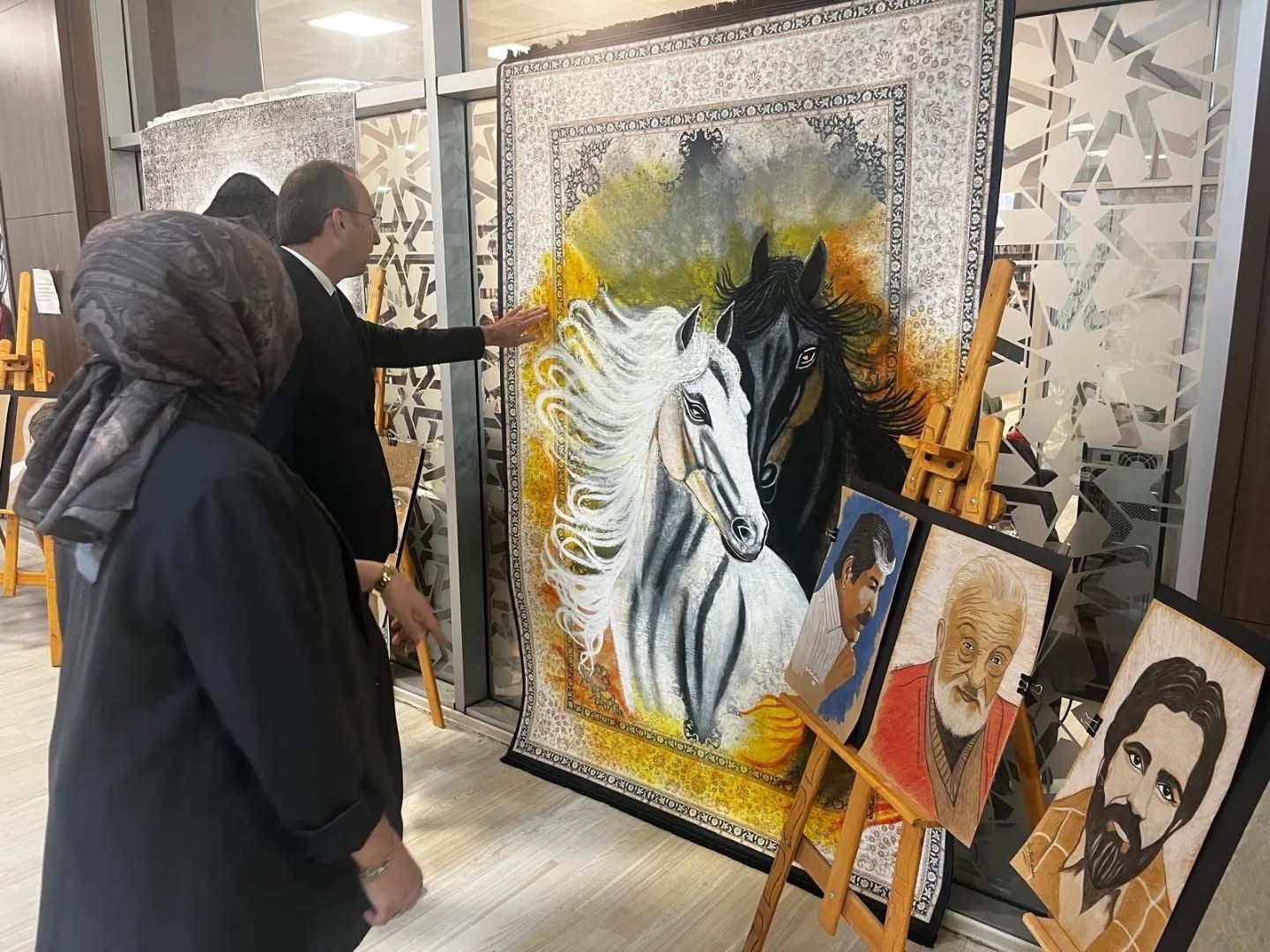 Afşin’de Halı Temalı Resim Sergisi Açıldı8