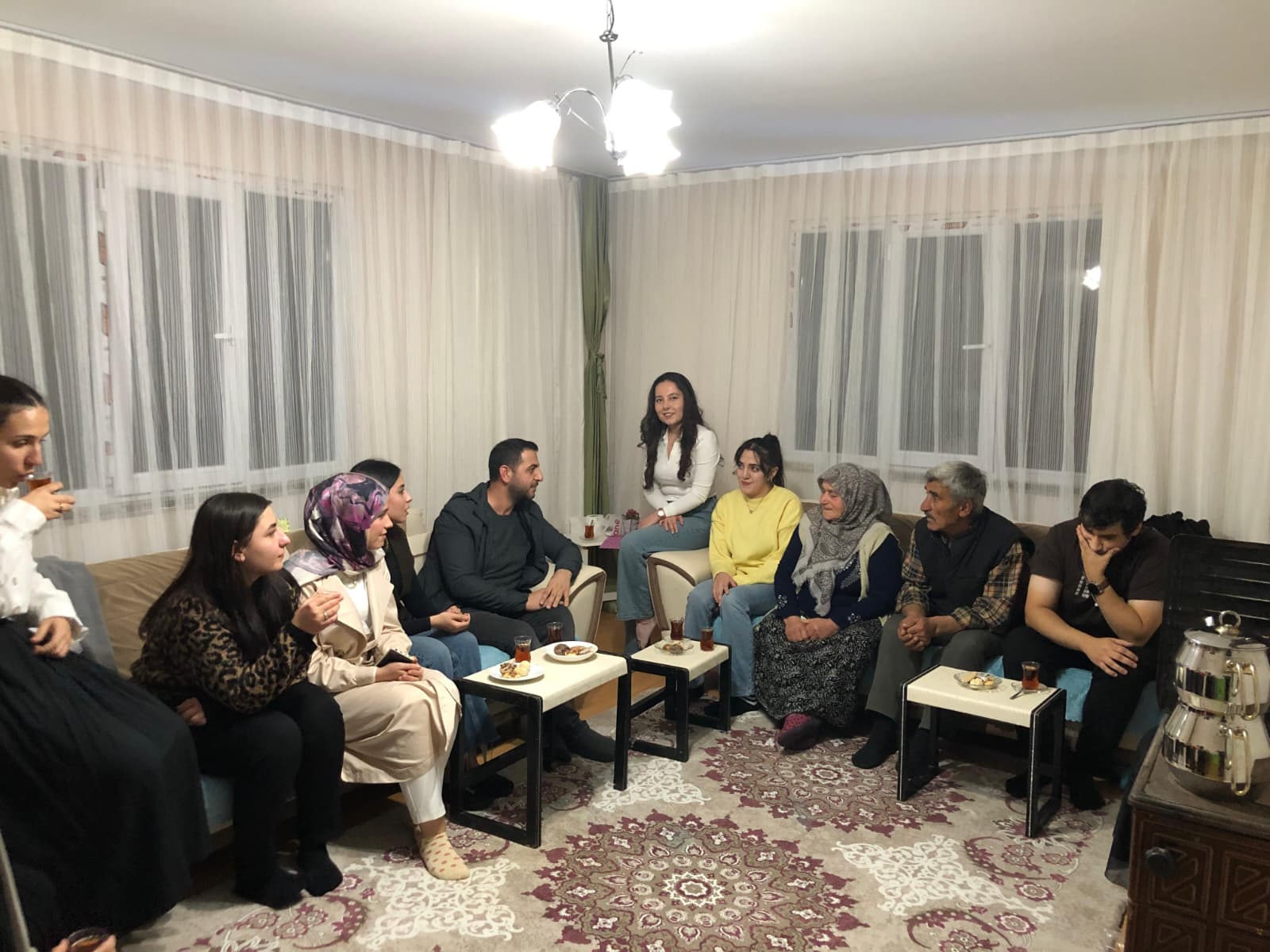 Afşin’de Sağlık Yüksekokulu Öğrencilerinden Yaşlılara Anlamlı Ziyaret (6)