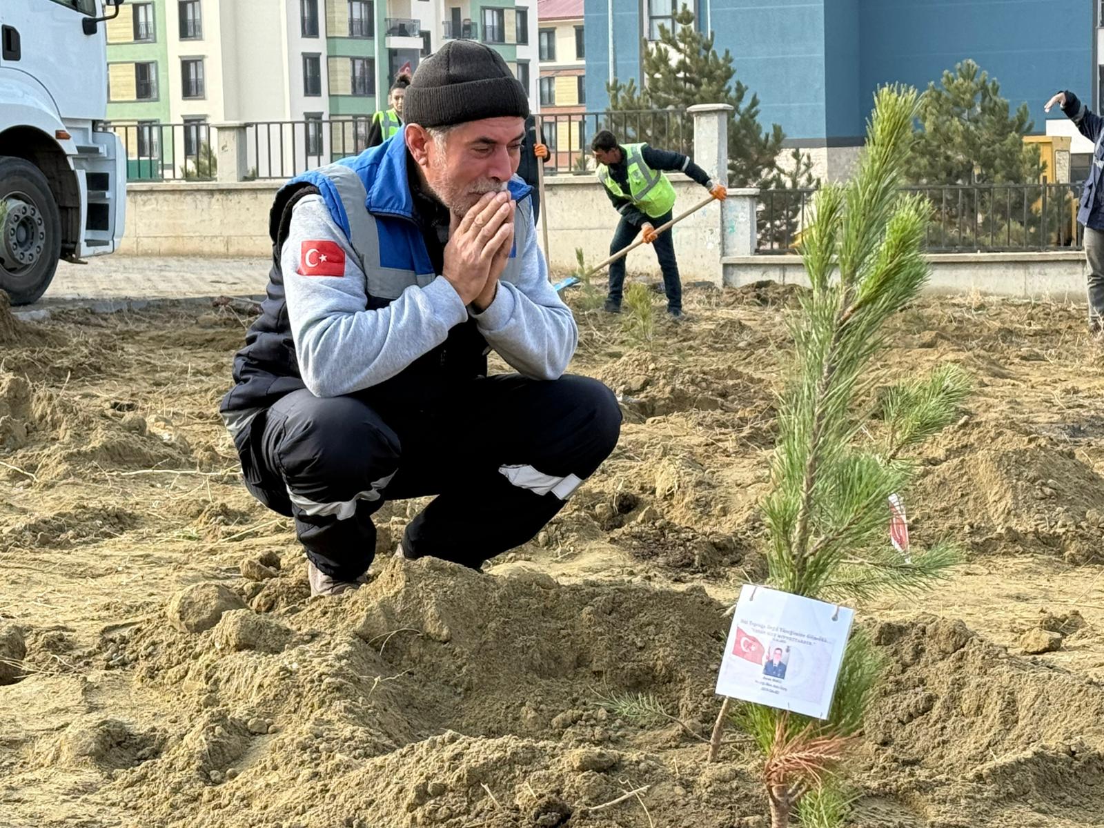 Afşin’de Şehit 20 Askerin Adı Dikilen Fidanlarda Yaşayacak (1)