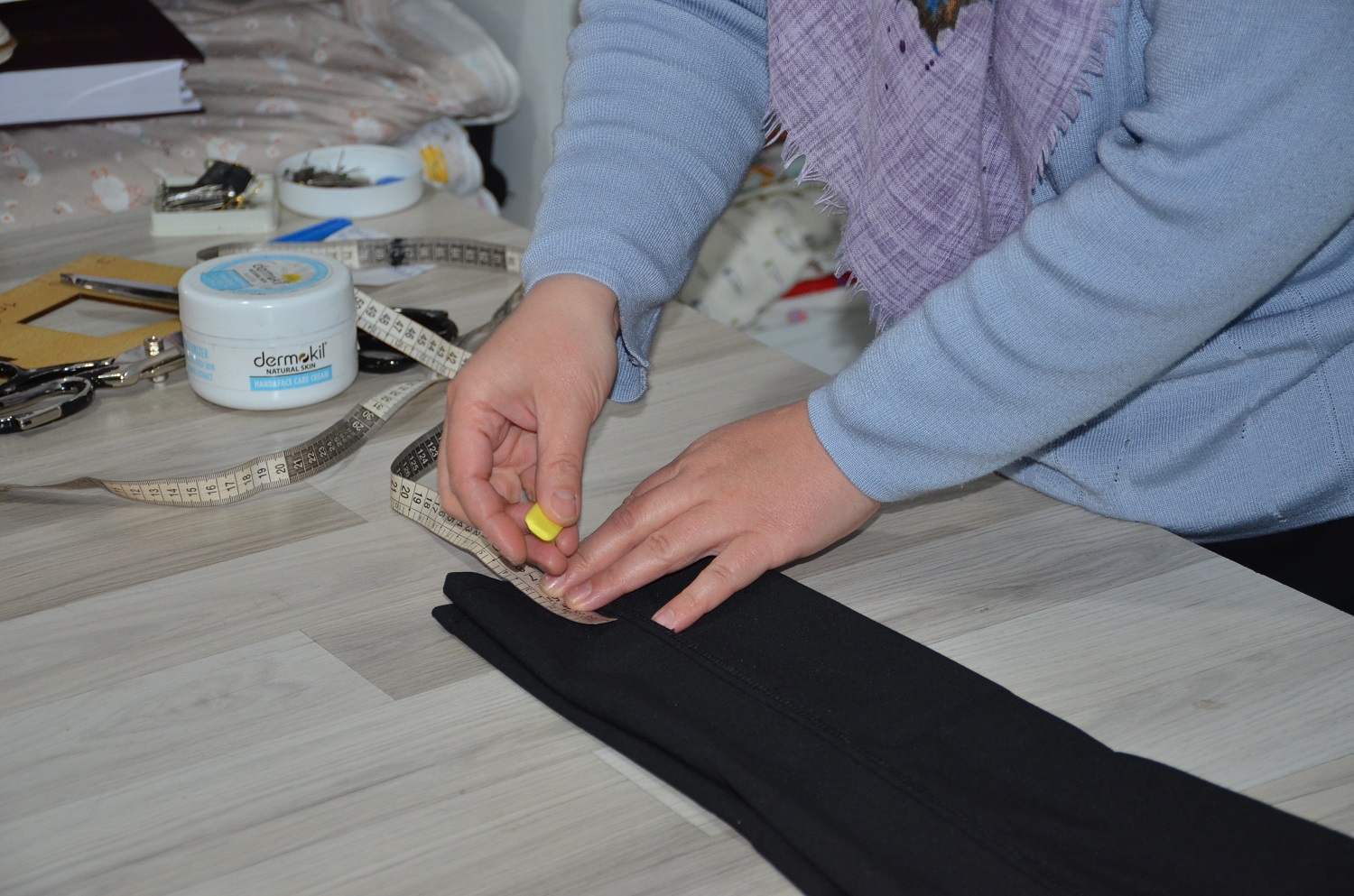 Afşin’de Su Kumaş Terzi’den Büyük İndirim Kampanyası Başladı (11)