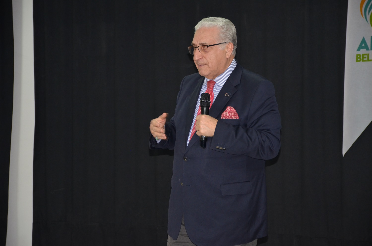 Afşin’de Teknoloji, Yapay Zekâ Ve Maneviyat Konulu Söyleşi Düzenlendi (13)