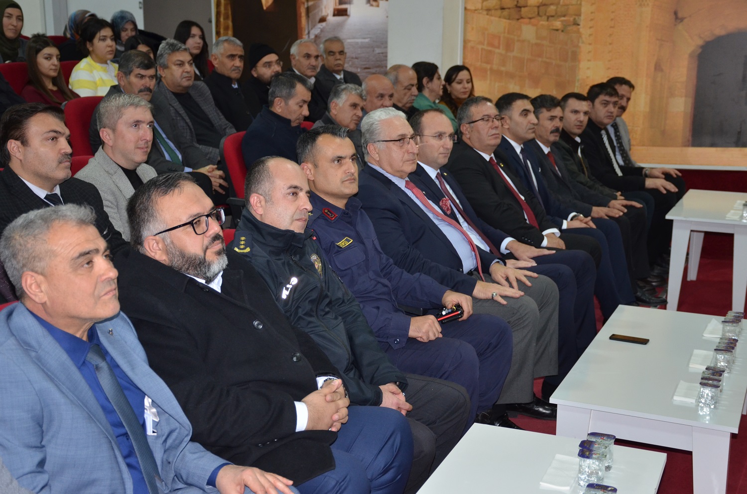 Afşin’de Teknoloji, Yapay Zekâ Ve Maneviyat Konulu Söyleşi Düzenlendi (6)