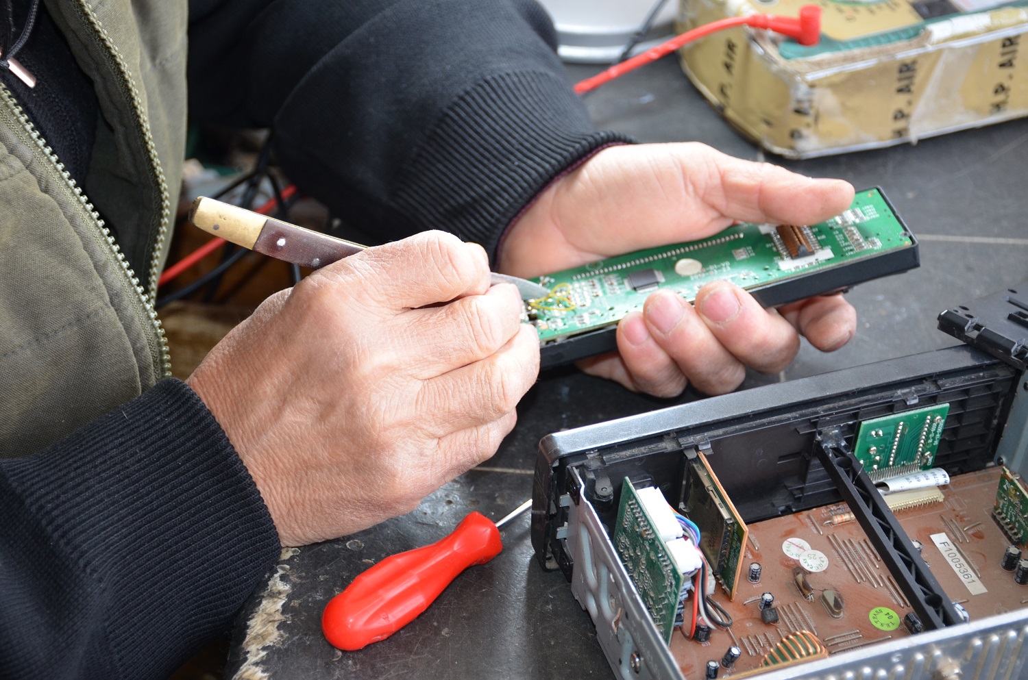 Afşin’de Teyp Tamirciliğinin Son Ustası İnce Köker (7)