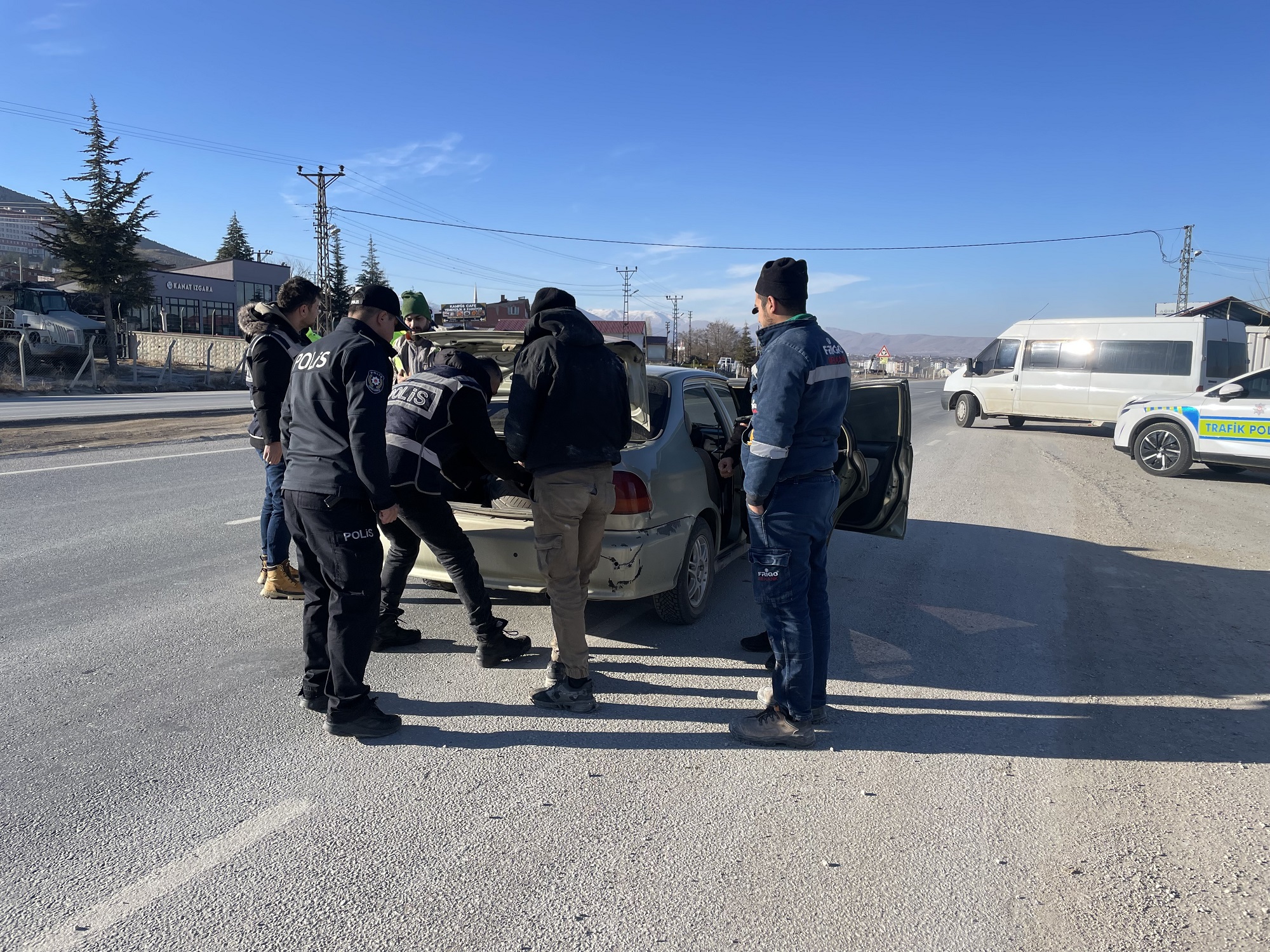 Afşin’de Yılbaşı Öncesi Polis’ten Şok Uygulama (12)