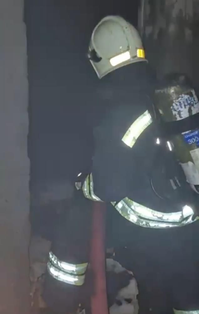 Ahır Ve Garajda Çıkan Yangın Söndürüldü 1