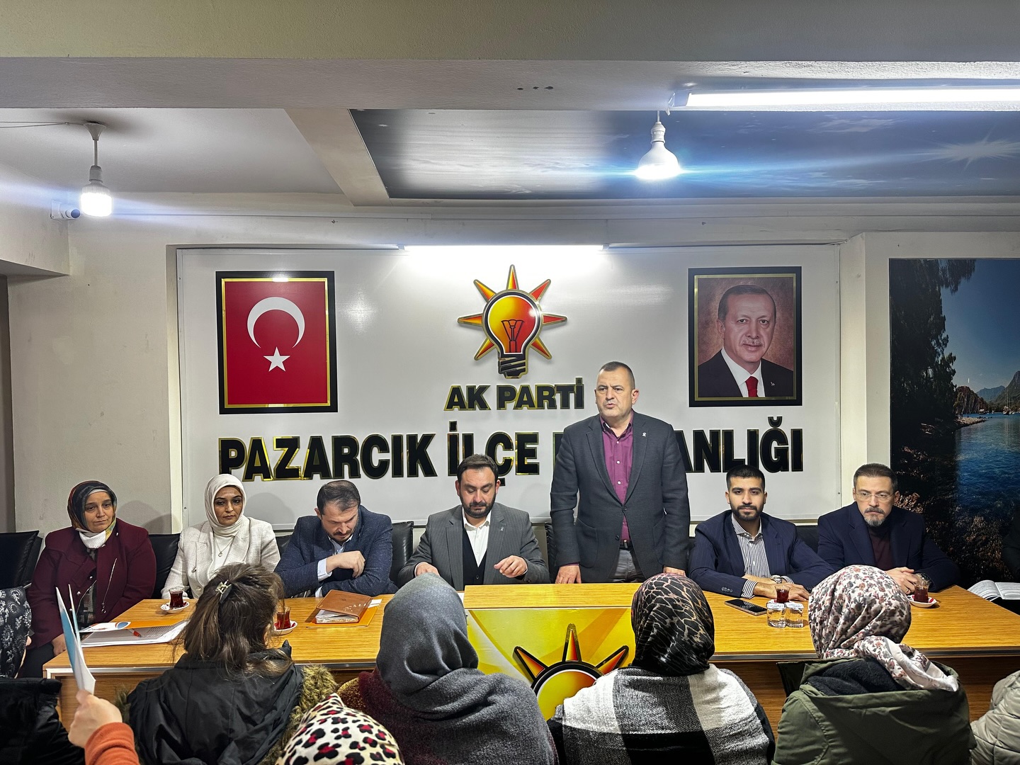 Ak Parti Pazarcık İlçe Danışma Toplantısı Gerçekleştirildi