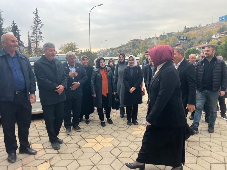 Ak Parti Türkoğlu Ziyaret (1)