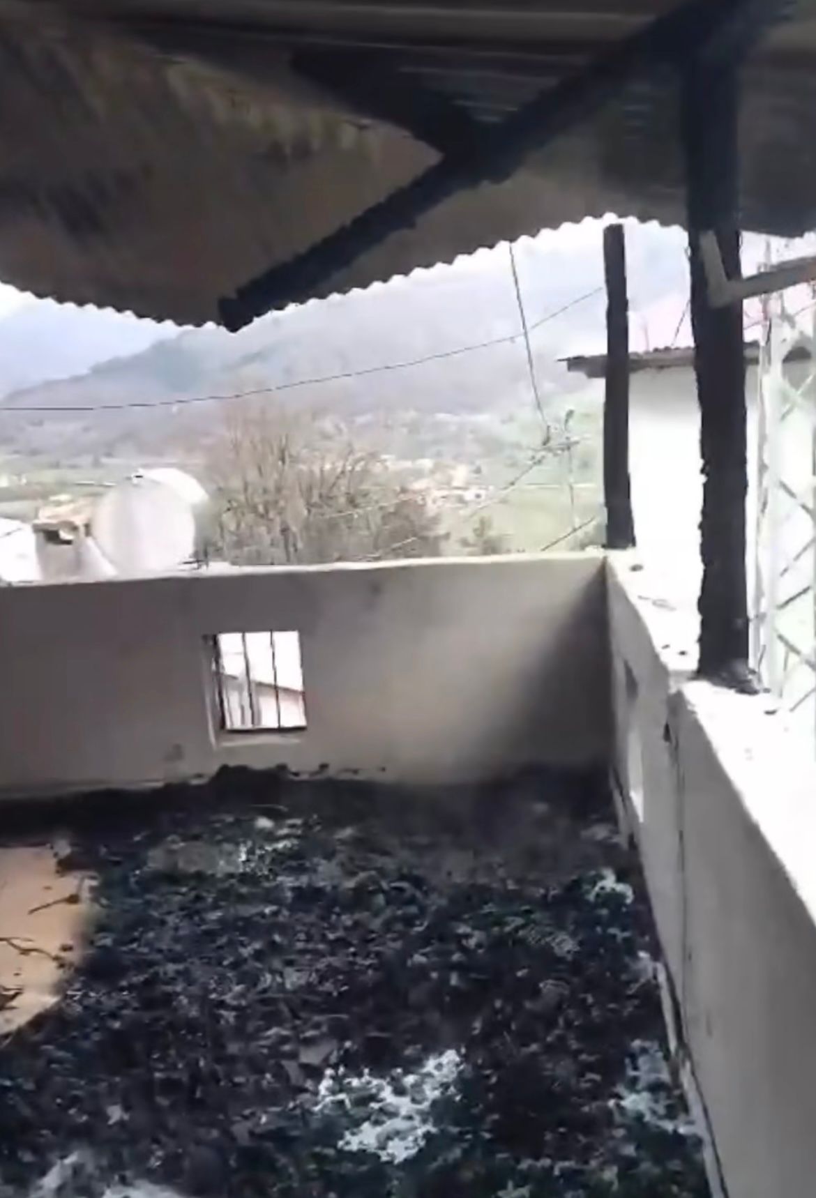 Andirin Ev Yangini (1)