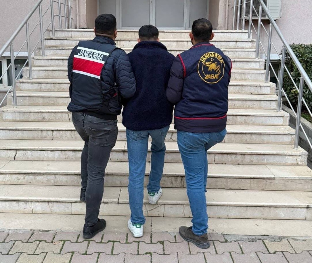 Aranan 232 Kişi Yakalandı 23'Ü Cezaevine Gönderildi (2)