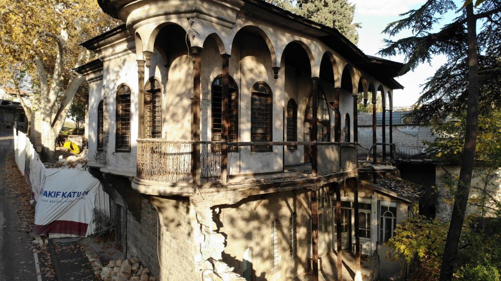 Asırlık Tarihi Evler Restorasyon Bekliyor 1