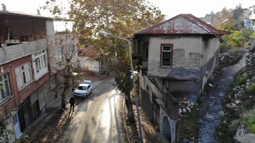 Asırlık Tarihi Evler Restorasyon Bekliyor 3