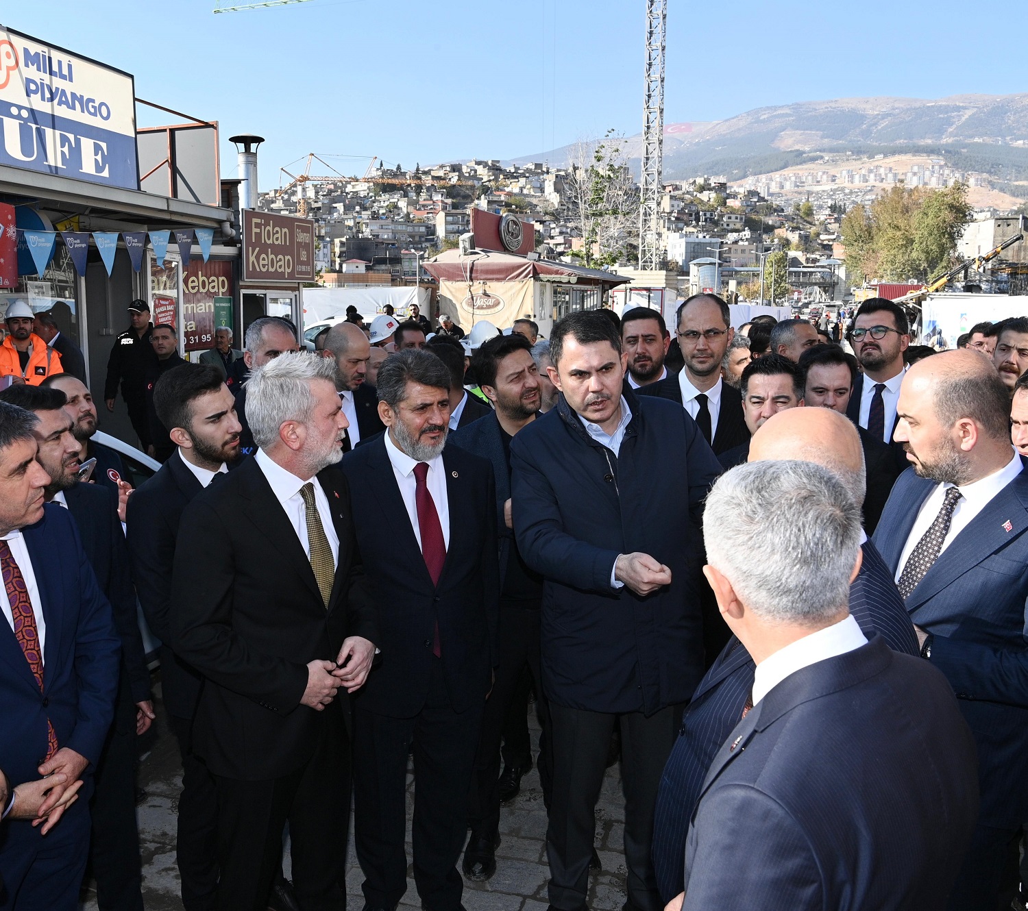 Bakan Kurum “Yıl Sonuna Kadar 74 Bin Konut Ve İş Yerini Hak Sahiplerimize Teslim Edeceğiz” (3)-1