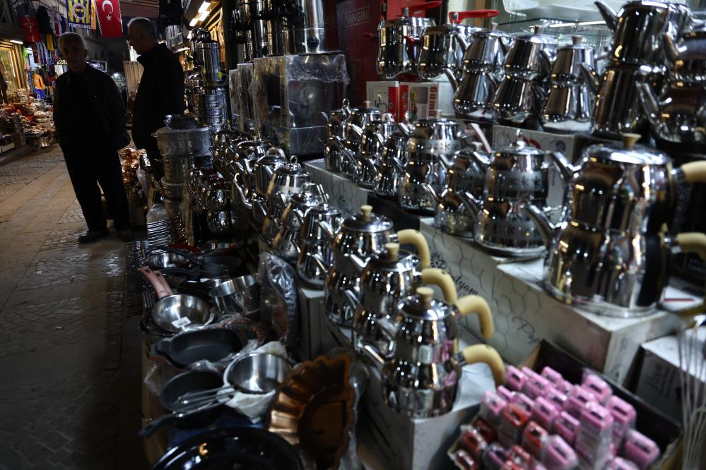 Bakır Ustalarının Çekiç Sesleri Asırlık Çarşıda Hâlâ Yankılanıyor 6