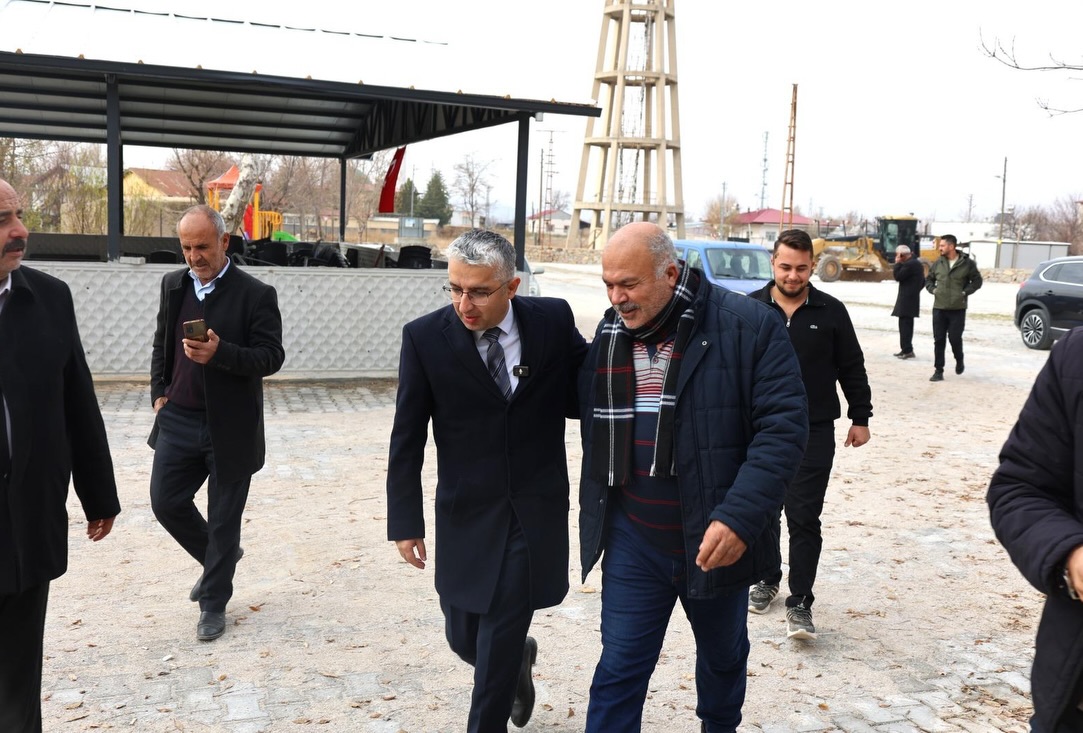 Başkan Gürbüz Alembey Mahallesi’nde İncelemelerde Bulundu3