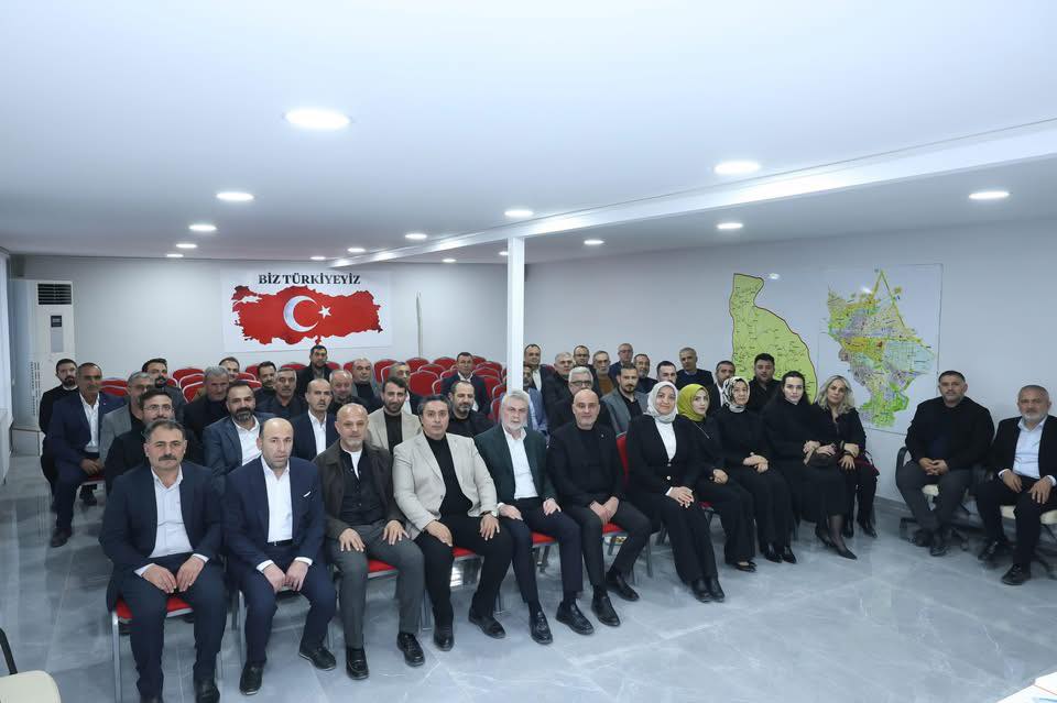 Başkan Kıraç’tan Elbistan Ak Parti İlçe Başkanlığı’na Ziyaret