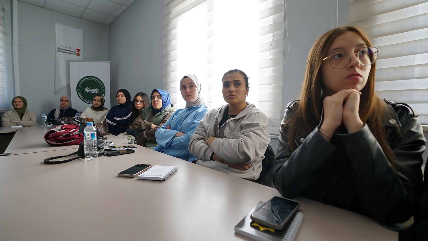 Bilinçli Gençlik İçin Örnek Buluşma; Pusula Maraş’tan Farkındalık Semineri (1)