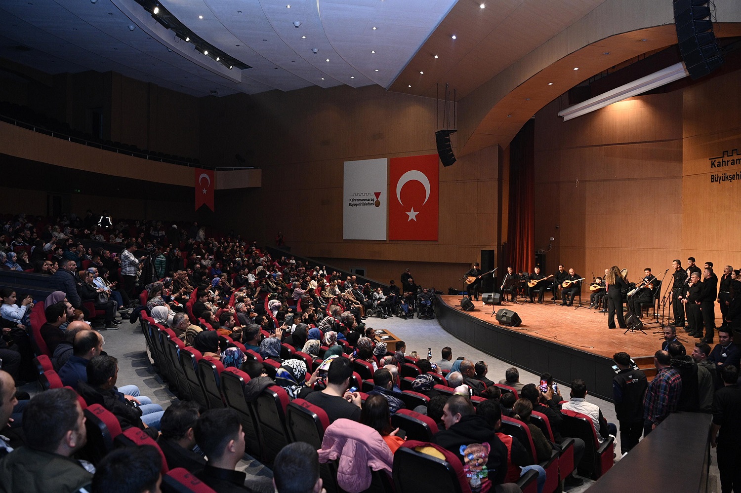 Bir Başka Orkestra’dan Engelleri Aşan Konser (2)