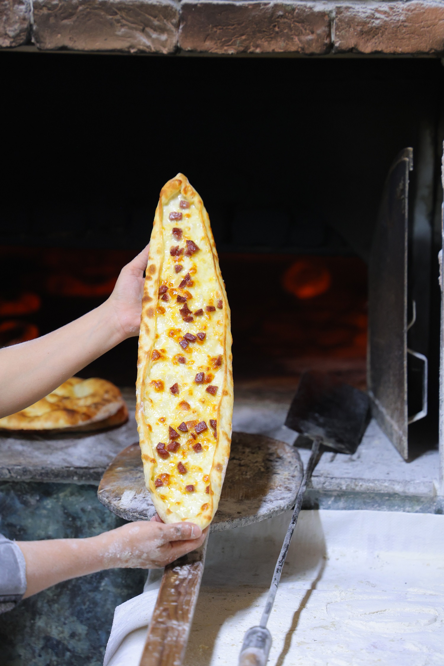 Çardak Mahallesi'nde 170 Yıllık Ekmek Geleneği Sürüyor (1)