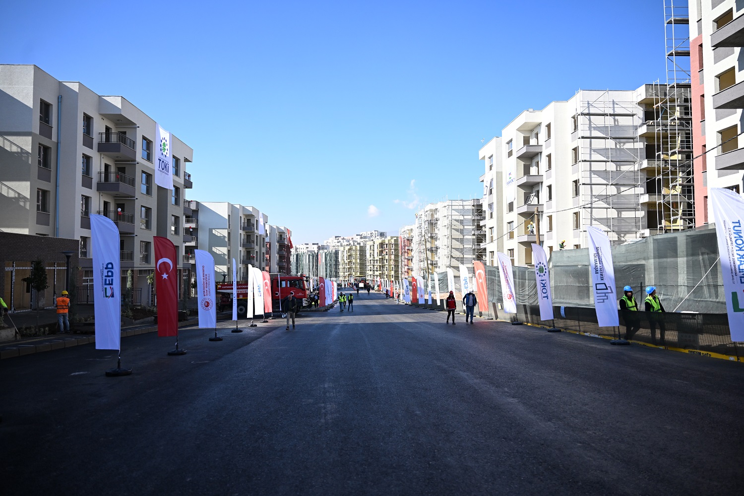 Çevre, Şehircilik Ve İklim Değişikliği Bakanı Kurum, Kahramanmaraş'ta Konuştu (2)-1