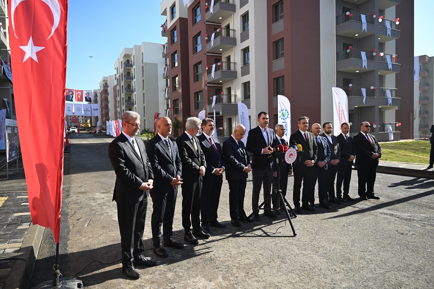 Çevre, Şehircilik Ve İklim Değişikliği Bakanı Kurum, Kahramanmaraş'ta Konuştu (3)-1