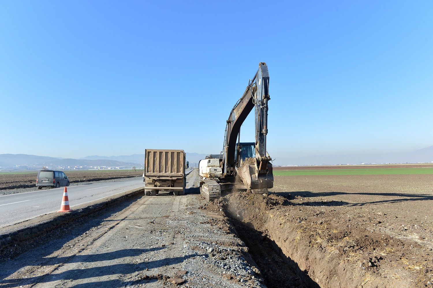 Dulkadiroğlu Elmalar Çokyaşar Grup Yolu Büyükşehir’le Yenileniyor (2)