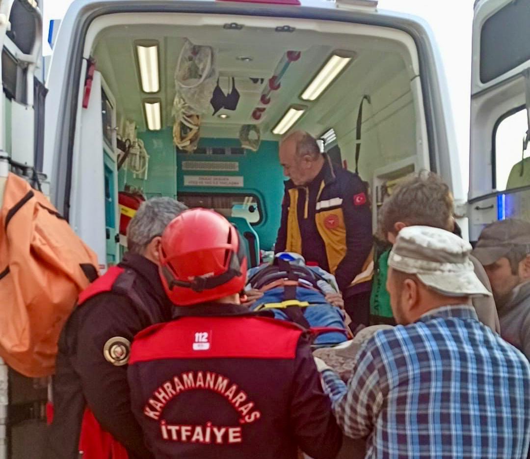 Düşen Işçi Yaralandı (3)