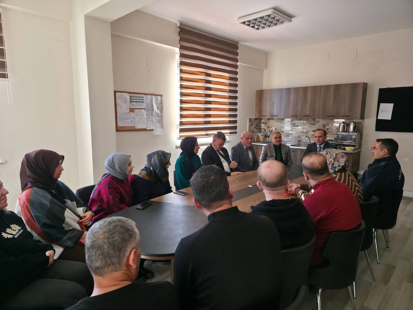 Efsus İlkokulu’na Anlamlı Ziyaret