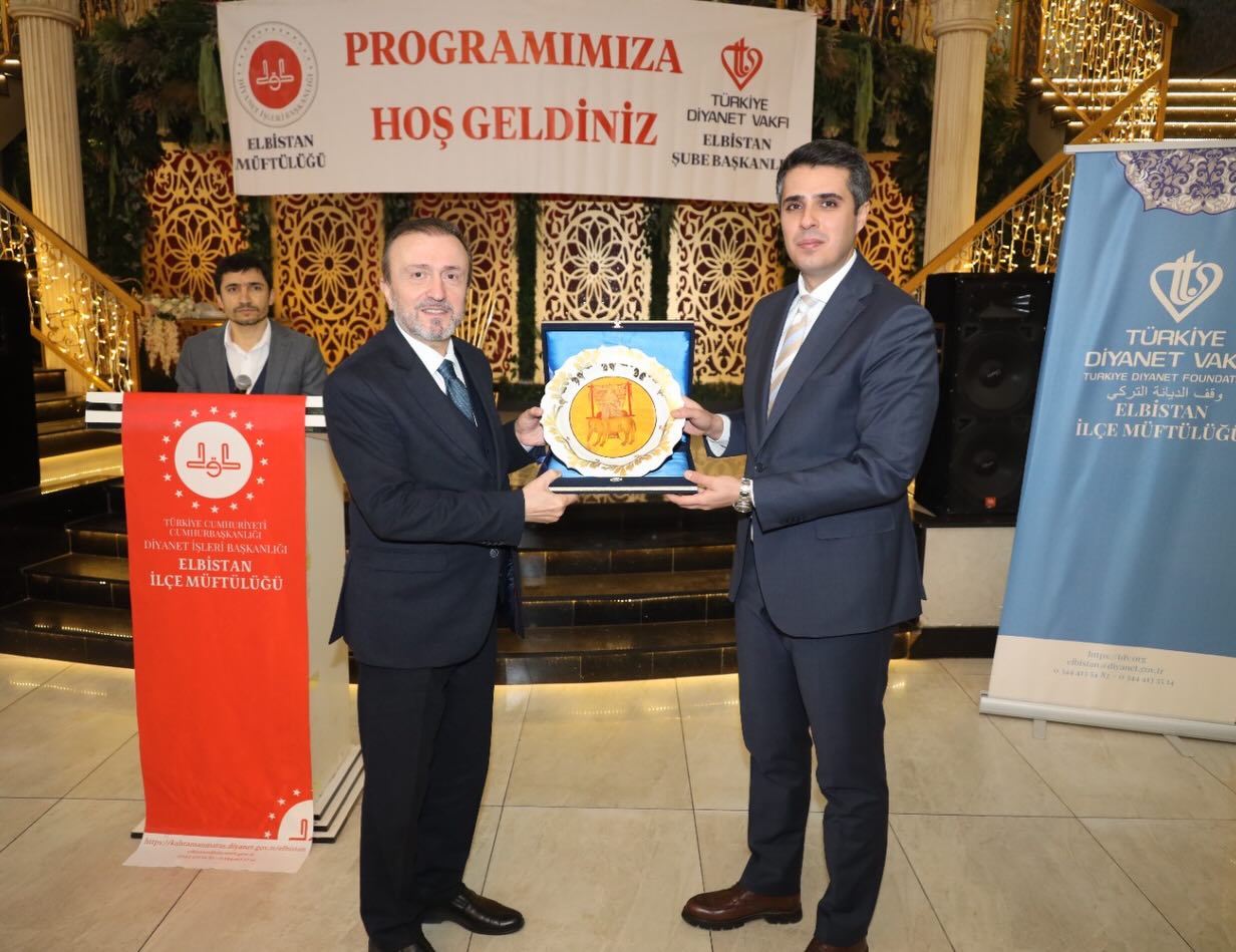 Elbistan’da “Akademi Buluşmaları” Kapsamında Anlamlı Konferans6