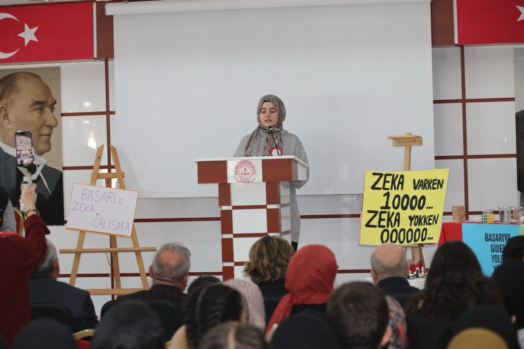 Elbistan’da Liseler Arası Münazara Yarışması Finali Düzenlendi2