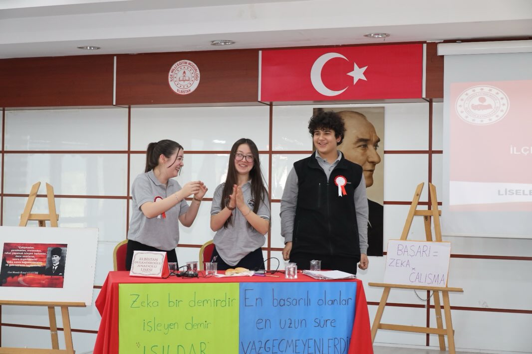Elbistan’da Liseler Arası Münazara Yarışması Finali Düzenlendi6