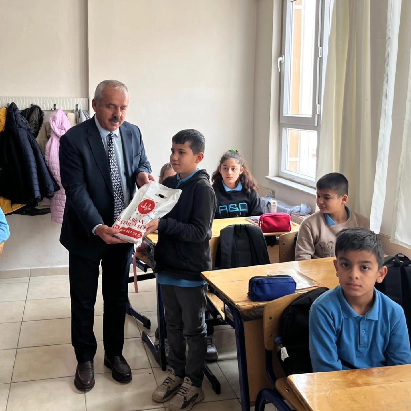 Elbistan’da Öğrencilere Kur’an I Kerim Hediyesi1