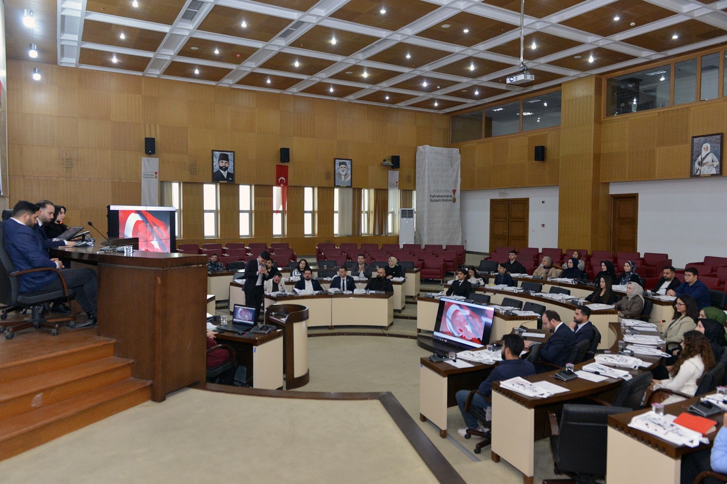 Gençlik Meclisi’nde Yılın Son Olağan Meclis Toplantısı Gerçekleştirildi (1)