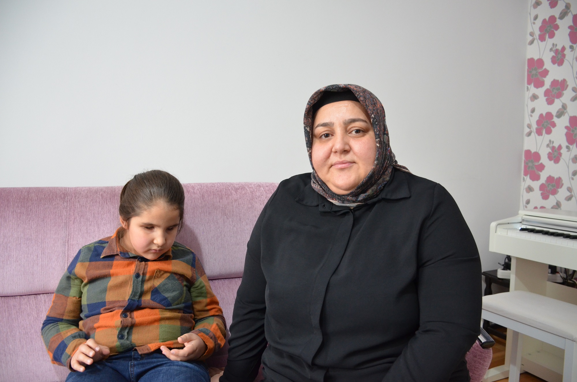 Görme Engelli 8 Yaşındaki Çınar Piyano Notalarıyla Dünyasını Aydınlatıyor (17)