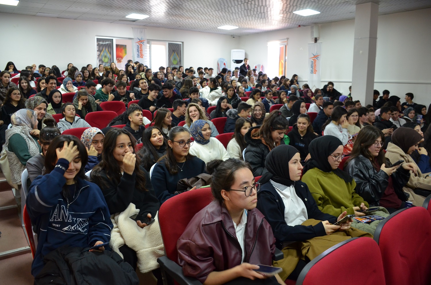 Gri Koç, “Motivasyon Günleri” Kapsamında Afşin’de Öğrencilerle Buluştu (3)