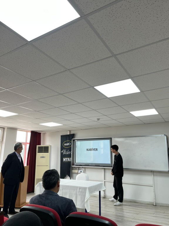 “İçimizden Biri” Projesi Gençlerle Buluşmaya Devam Ediyor (3)