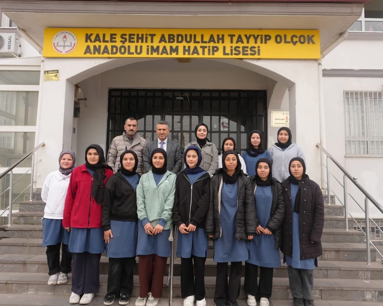 İl Millî Eğitim Müdür Yardımcısı Acaboğa Kale Kasabası Okullarını Ziyaret Etti1