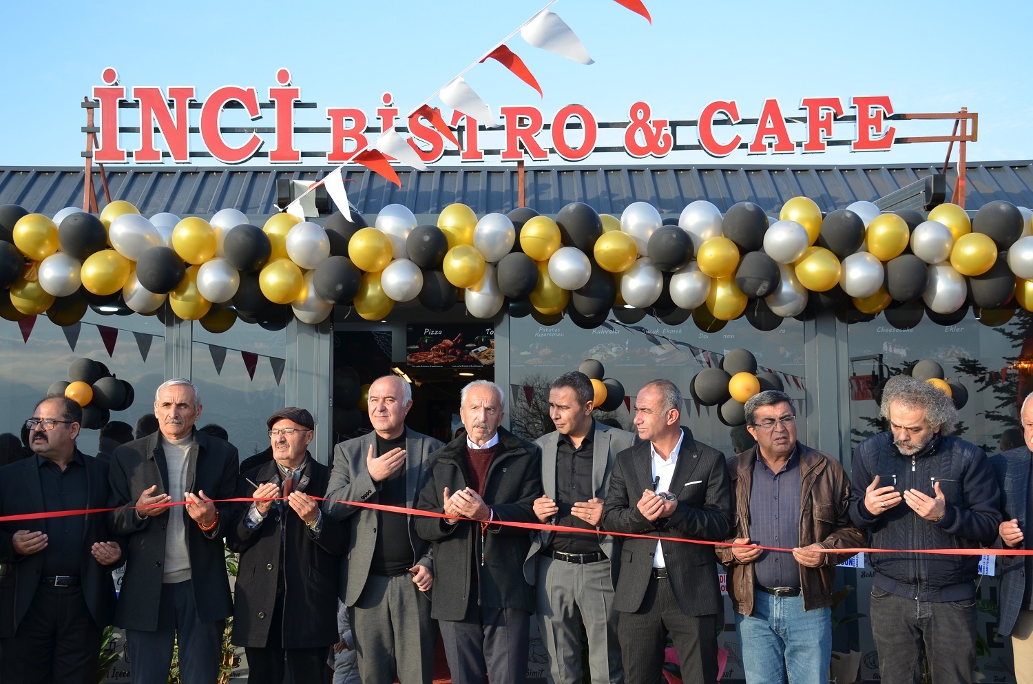 İnci Bistro Ve Cafe Yenilenen Yüzüyle Hizmete Açıldı (3)