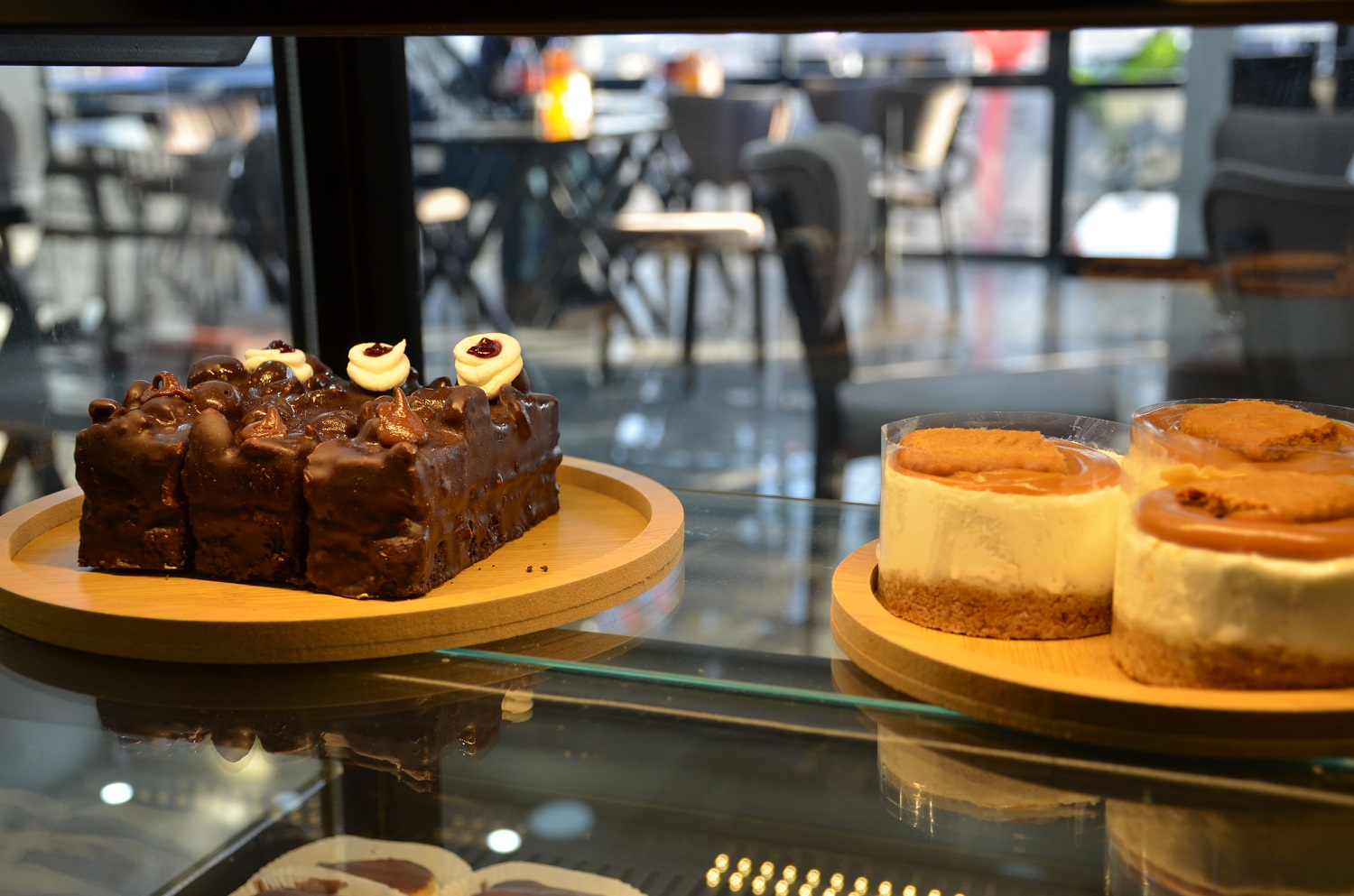 İnci Bistro Ve Cafe Yenilenen Yüzüyle Hizmete Açıldı (7)