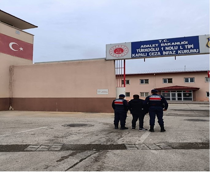 Jandarmadan Büyük Operasyon 249 Şahıs Yakalandı, Çok Sayıda Silah Ele Geçirildi1